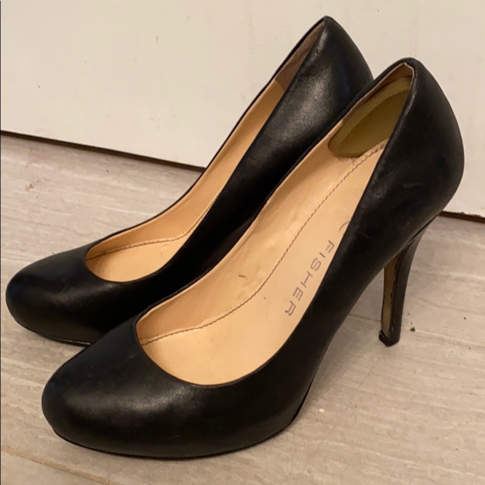 Marc Fisher Black Heels 7